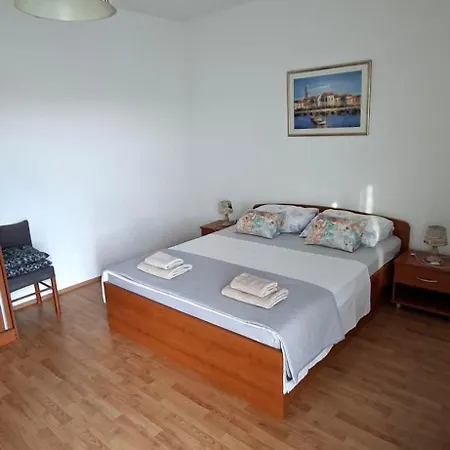 Rusevac Apartamento Sukošan
